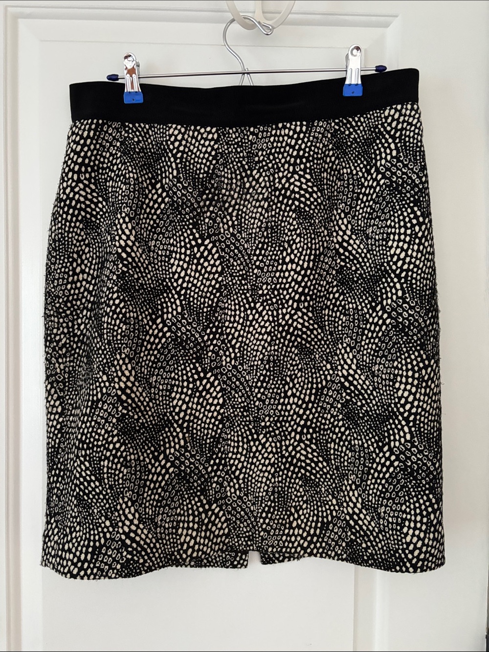 Black & Cream Patterned Women's Skirt